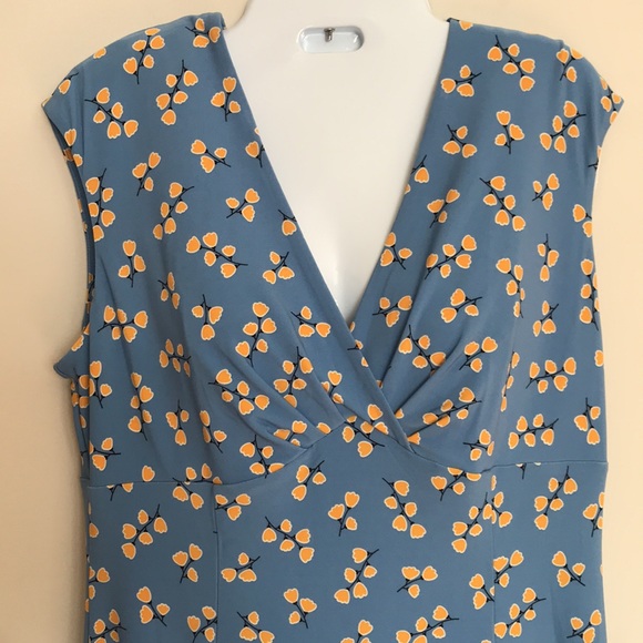 Anne Klein women’s cap sleeve floral V neck Julie Dress. - Picture 3 of 10